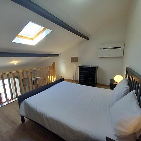 Les Logis Des Vignobles Saint Emilion En Duplex N 2 Avec Terrasse Apartment Luaran gambar