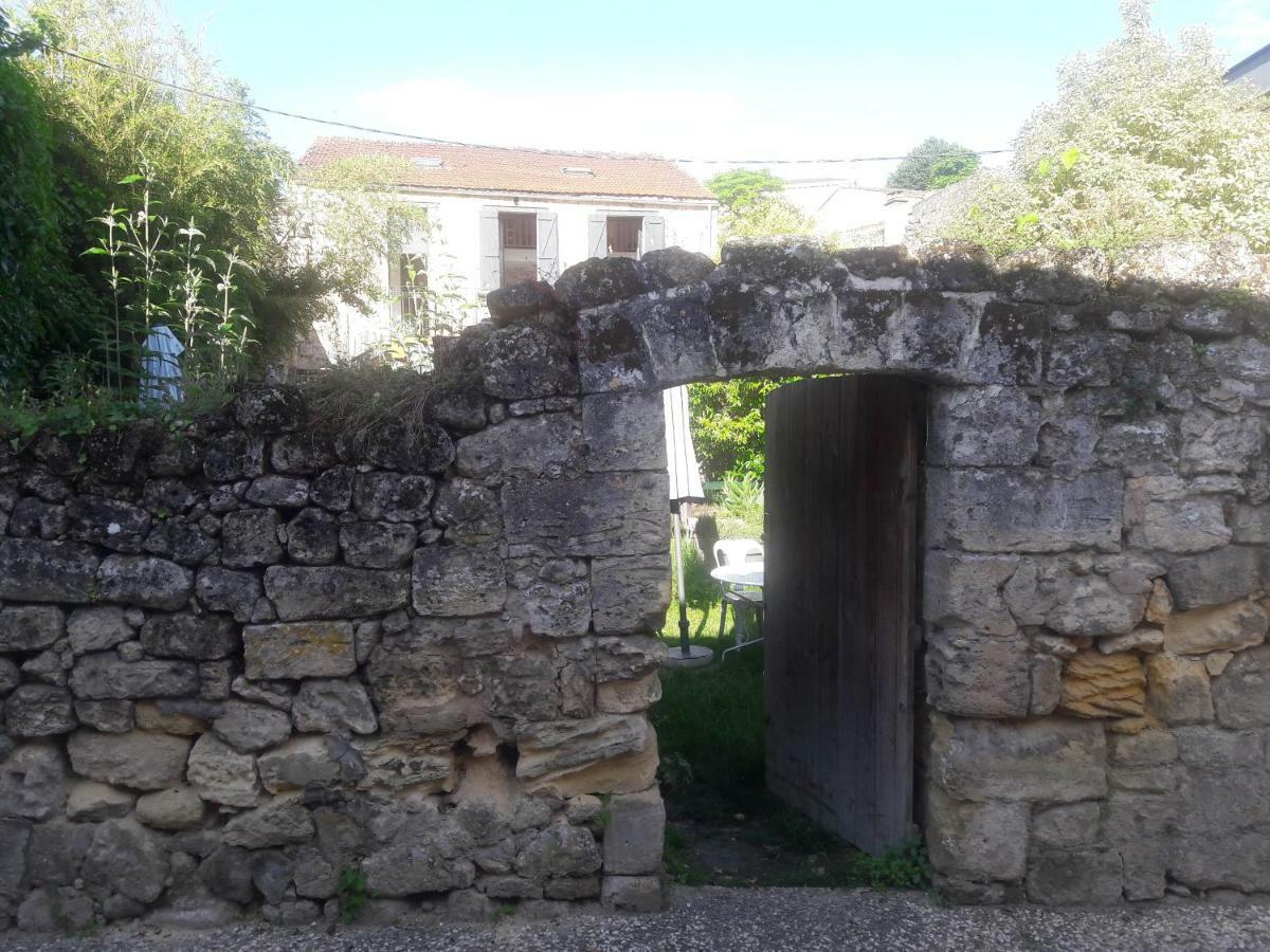 Les Logis Des Vignobles Saint Emilion En Duplex N 2 Avec Terrasse Apartment Luaran gambar